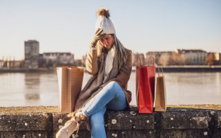 Here are 9 Women’s Money Rituals That Could Be Holding Them Back