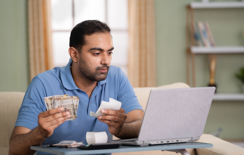 Some Personal Finance Habits Keep You Trapped