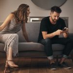 Here Are The 10 Red Flags He’s Already Married (Even If He Swears He’s Not)