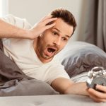 Some Nighttime Habits Guarantee You’ll Oversleep Tomorrow