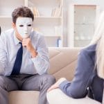 There Are Warning Signs the Guy You’re Seeing Is a Narcissist