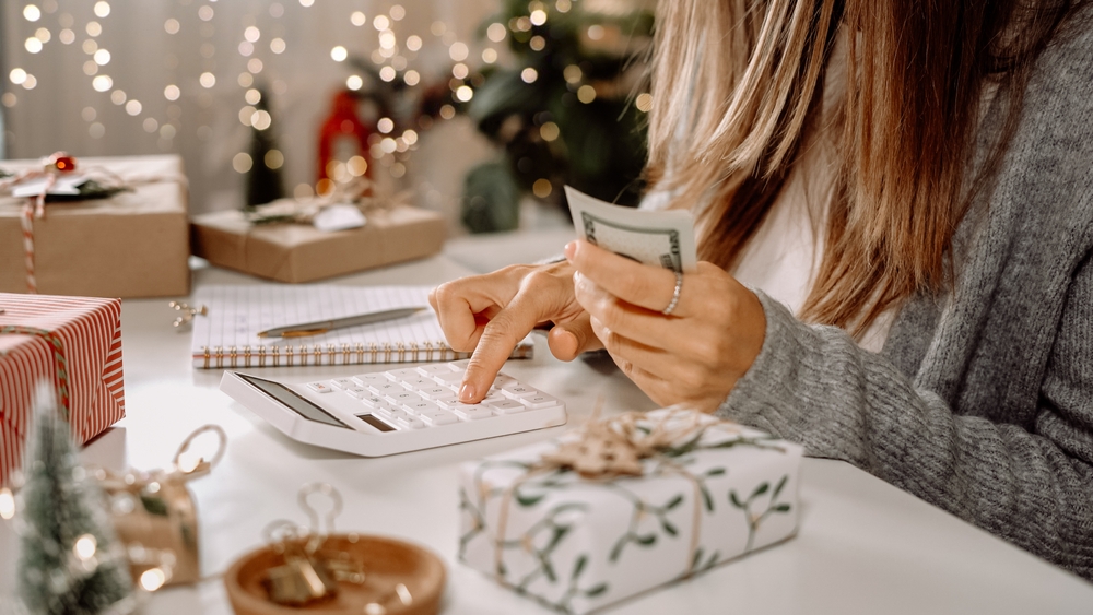 Here Are The Ways People Destroy Their January Budget Before Christmas Is Even Over