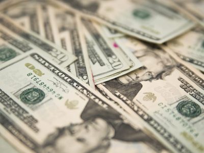 The Real Cost of Living in 1983 — And How Far $20 Really Went